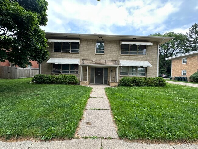 Photo - 305 N Midvale Blvd Unit C