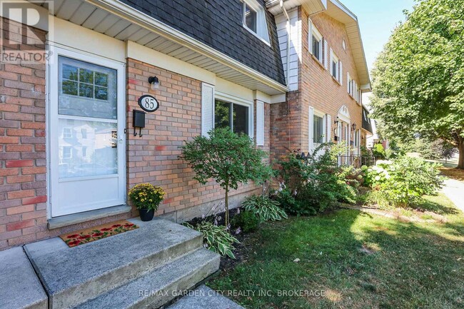 Photo - 185 Denistoun St