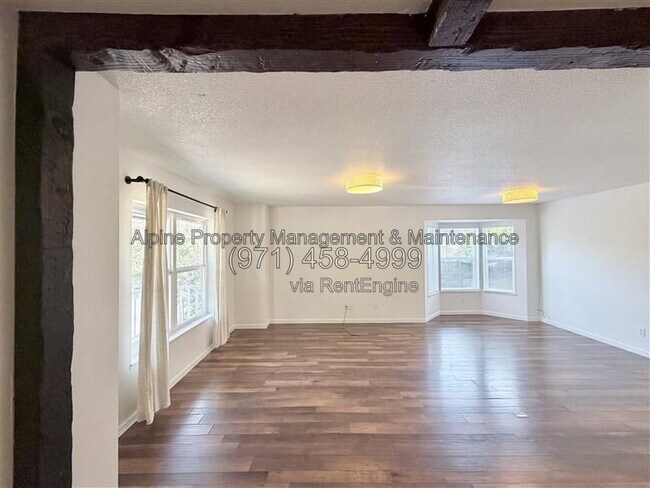 Photo - 5238 NE 14th Pl