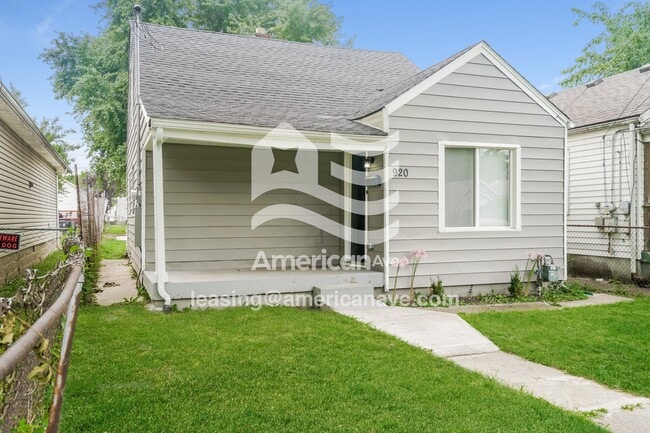 920 Brentwood Ave