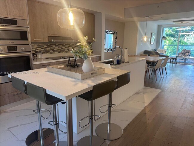 Photo - 1000 99th St Unidad 5