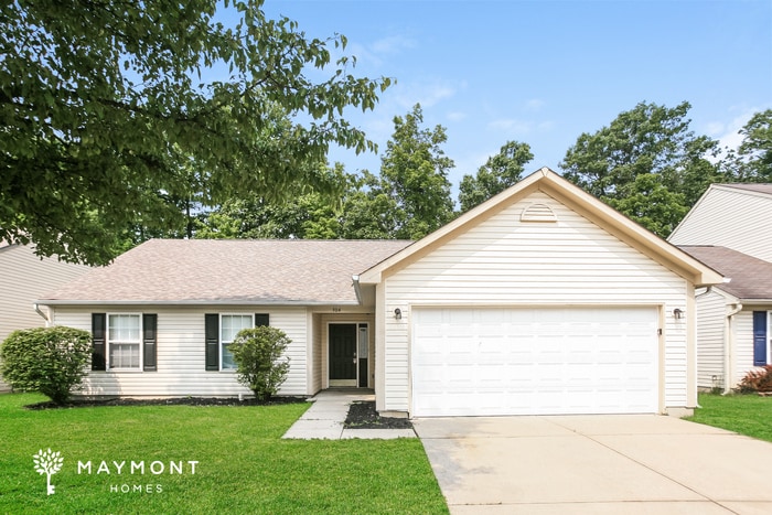 904 Flying Sun Dr