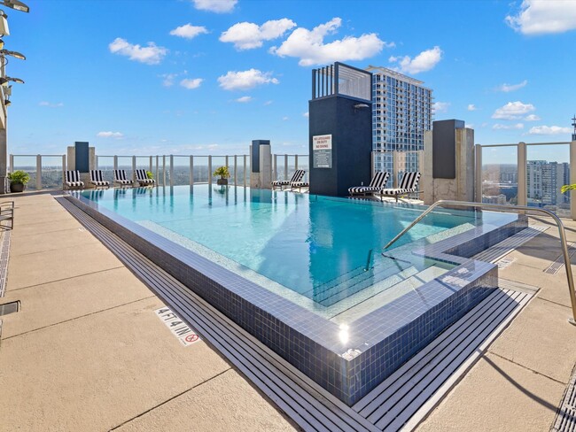 Skyhouse Orlando