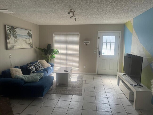 Photo - 11316 Grandville Dr