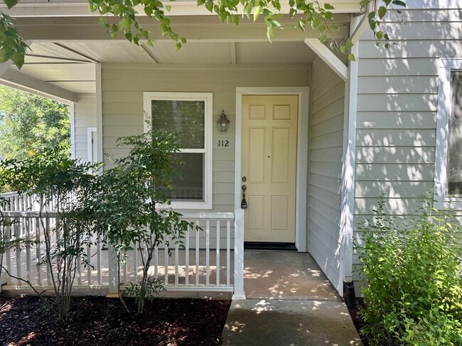 Photo - 215 Unidad 1