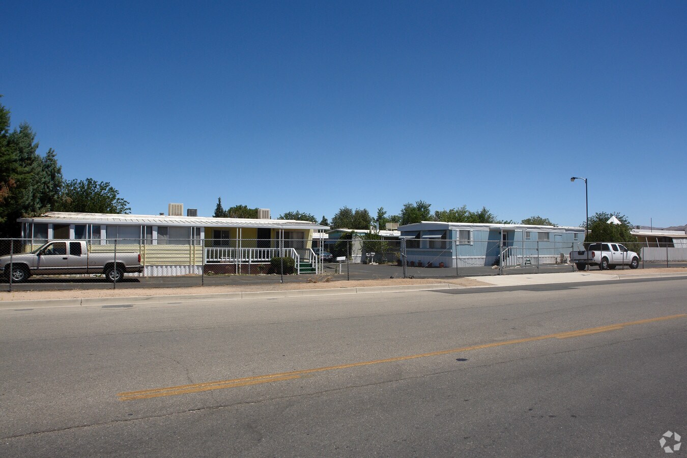 Photo - Apple Valley Mobile Home Lodge