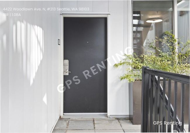 Photo - 4422 Woodlawn Ave N Unit 213