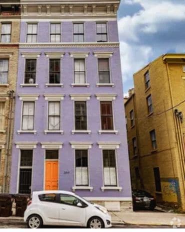 Building Photo - 309 E 13th St Rental