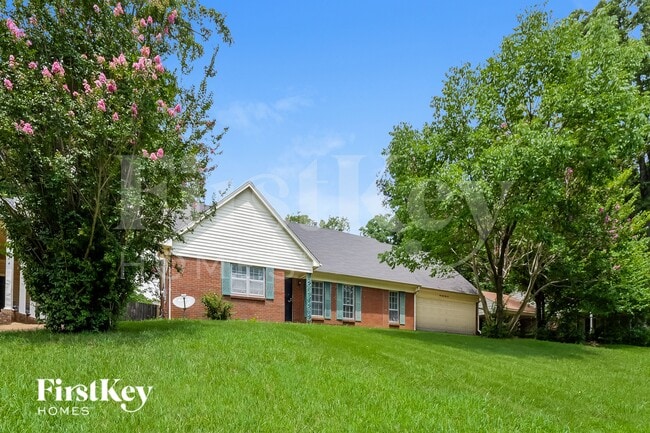 4832 Rolling Meadows Dr