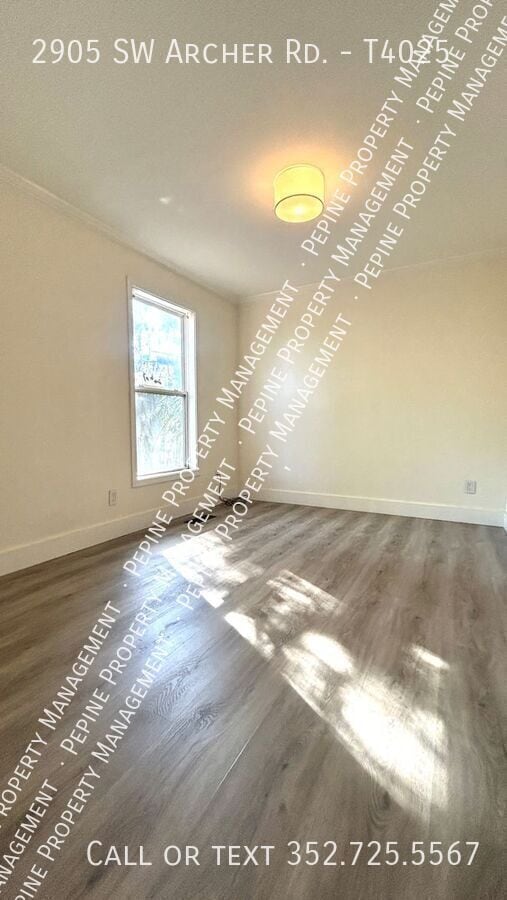 Photo - 2905 SW Archer Rd