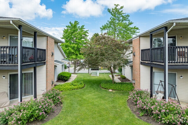 Balcones - Winfield Commons