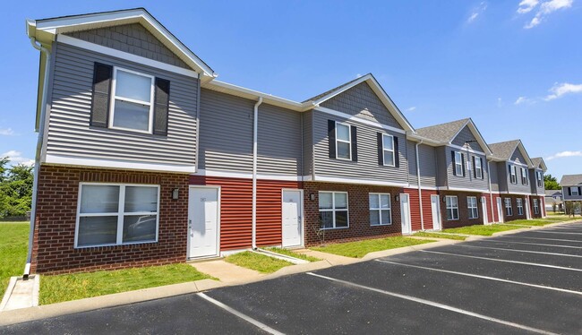 Chariot Pointe Apartments