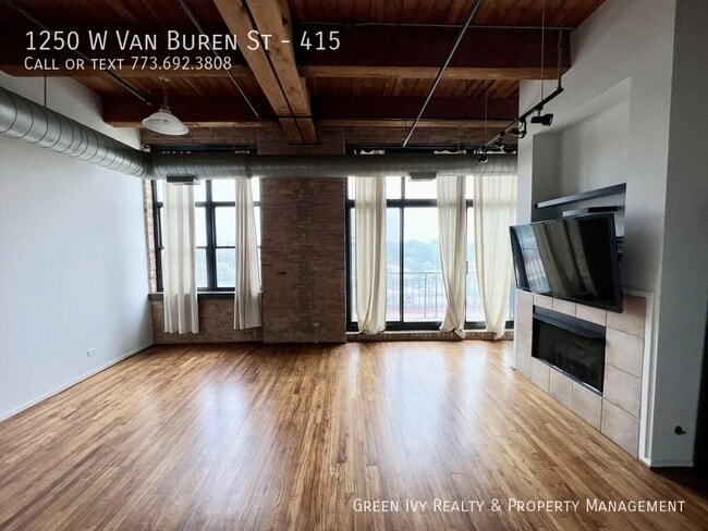 Photo - 1250 W Van Buren St Unit 415