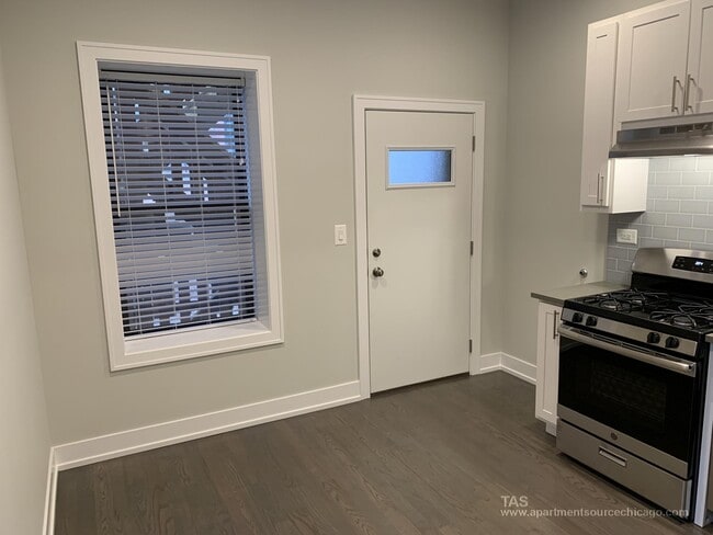 Photo - 849 W Lill Ave Condo Unit H