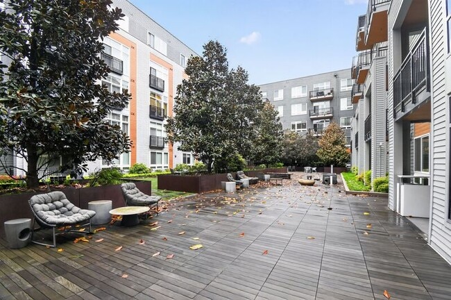 Photo - 145 Riverhaven Dr