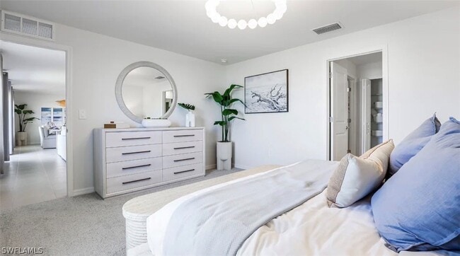 Building Photo - 329 Marta Dr