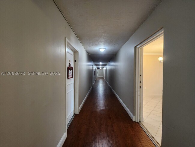 Photo - 7300 NW 17th St Unit 319