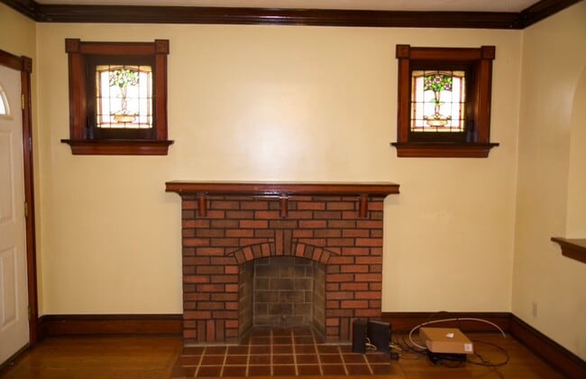 Photo - 4200 Lawn Ave Unit 1