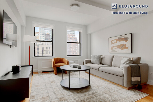 Building Photo - 210 W 70th St Rental
