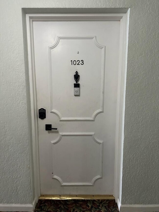 Photo - 2220 NE 68th St Unit 1023