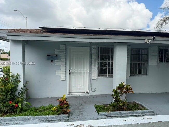 Building Photo - 1049 NW 95th St Unit A2