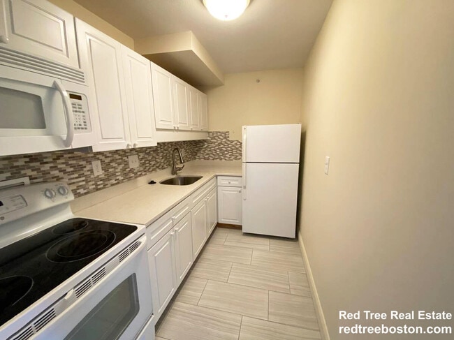 Photo - 101 Monmouth St Unit 304