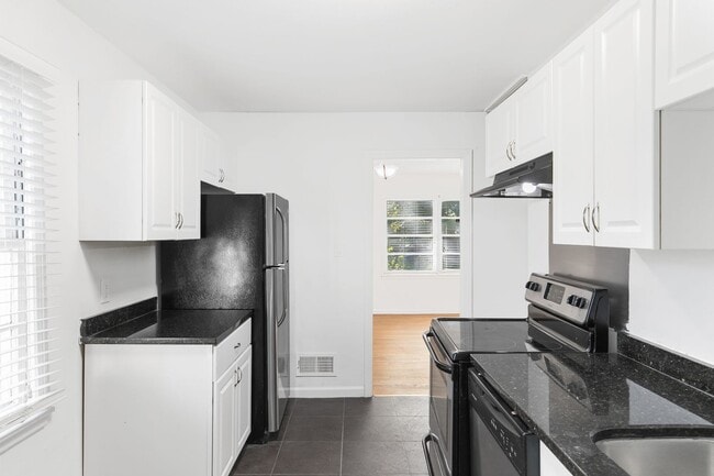 Photo - Cahaba Park Apartments