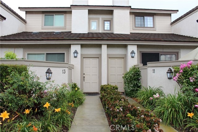 Building Photo - 11 Starshine