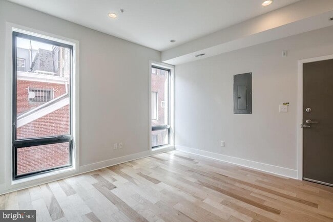 Building Photo - 514 South St Unit 205 Rental