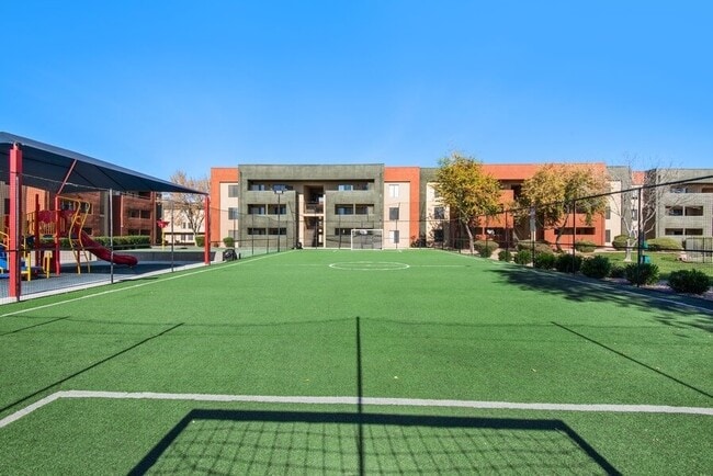 Photo - Saratoga Ridge