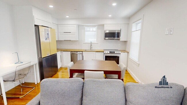 Photo - 36 Shepard St Unit 1