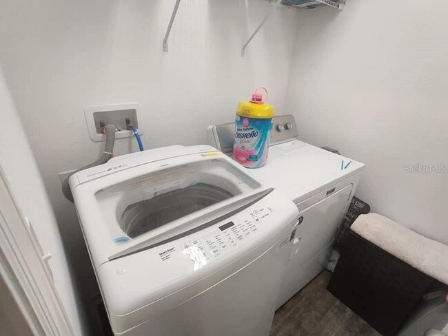 Photo - 487 Eaglecrest Dr