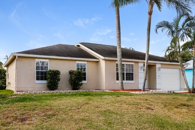 Photo - 1576 SW Pitts Ave Casa