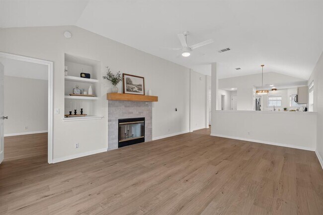 Photo - 16517 Trevin Cove