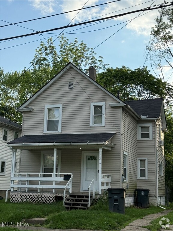Building Photo - 1214 Bellows St Rental