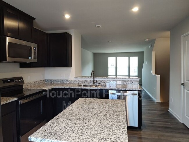 Photo - 6619 Addax Wy