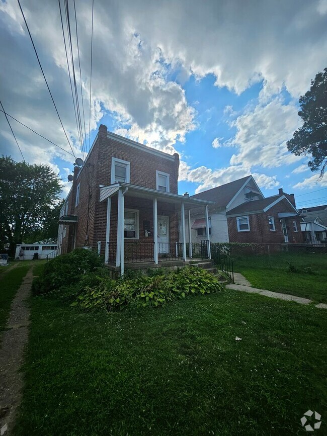 Building Photo - 1210 Central Ave Unit C Rental