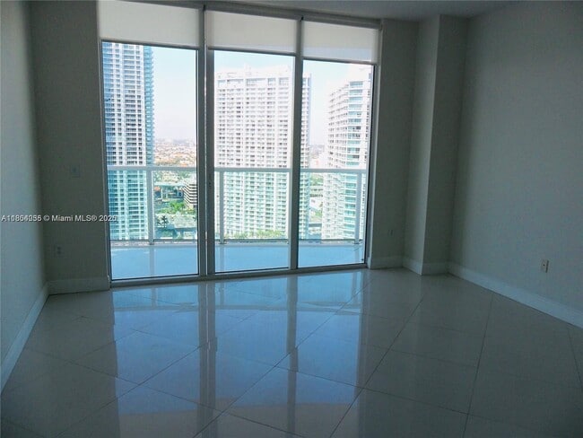 Photo - 31 SE 5th St Unidad 3517