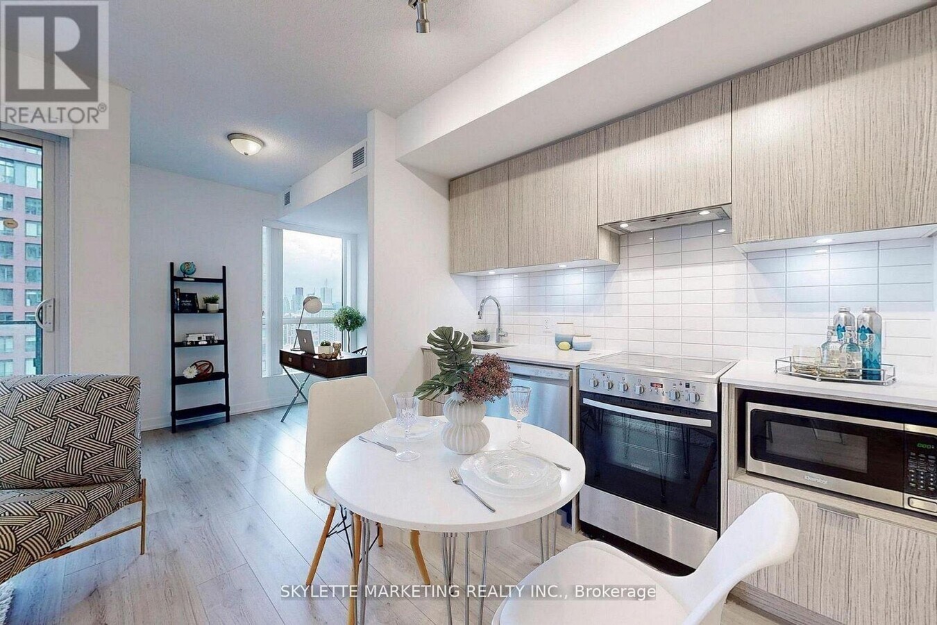 Photo - 395 Bloor St E Unit 3601