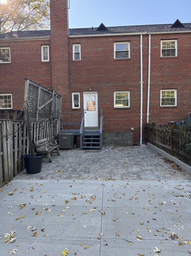 Photo - 314 Clifford Ave