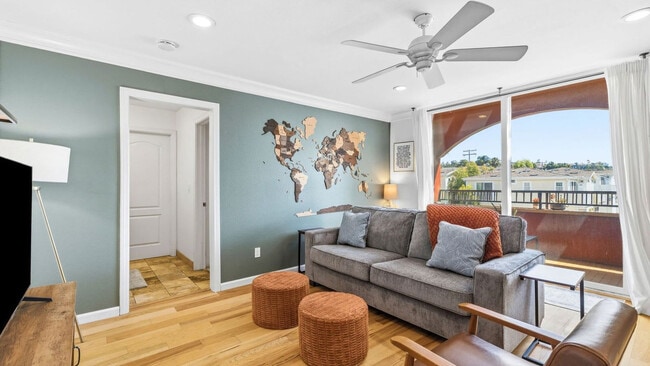 860 Turquoise St Unit SI FL3-ID1568497P