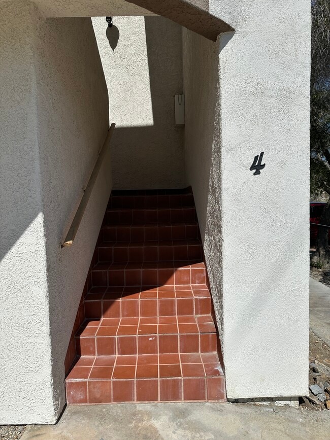 Photo - 2798 N Junipero Ave