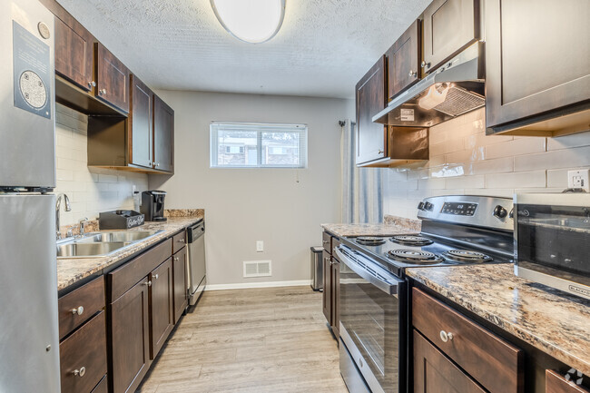 Interior Photo - The Apartments at President Park