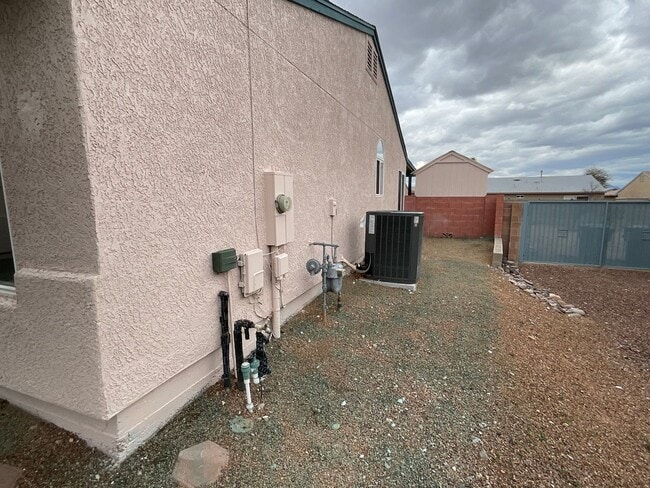 Photo - Pool and spa with Mountain views