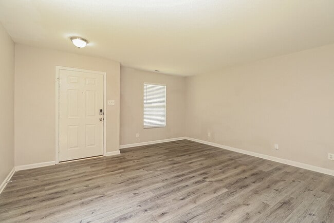 Photo - 7234 Fox Point Dr