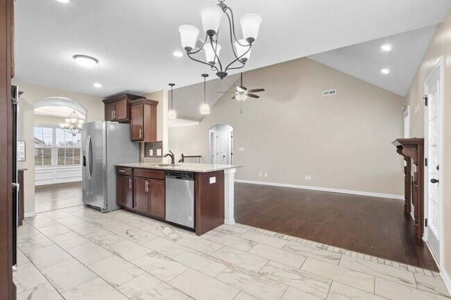 Photo - 522 Low Country Ct