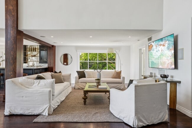 Photo - 2411 Mount Olympus Dr