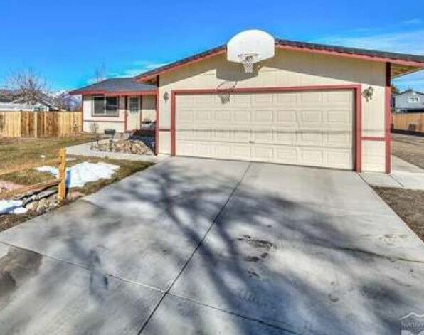 Photo - 1338 Jobs Peak Dr