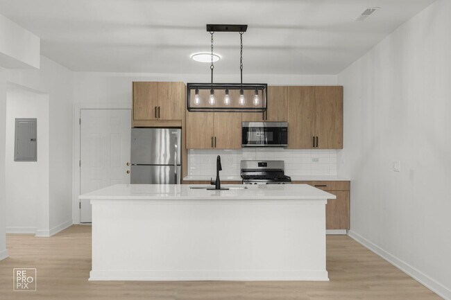 Photo - 7717 N Sheridan Rd Unit 3F