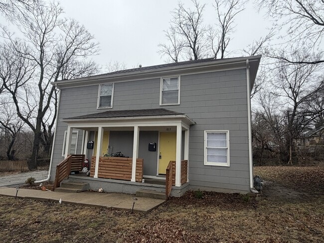 Photo - 1815 E 74 Terrace